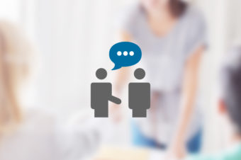 Wie spreche ich Unternehmen auf der Ausbildungsmesse an?